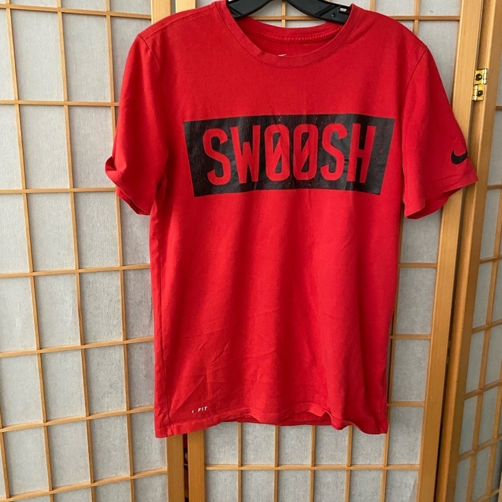 Nike Shirt Men’s Small Red Swoosh  Dri Fit Graphic Performance Tee Athletic Cut